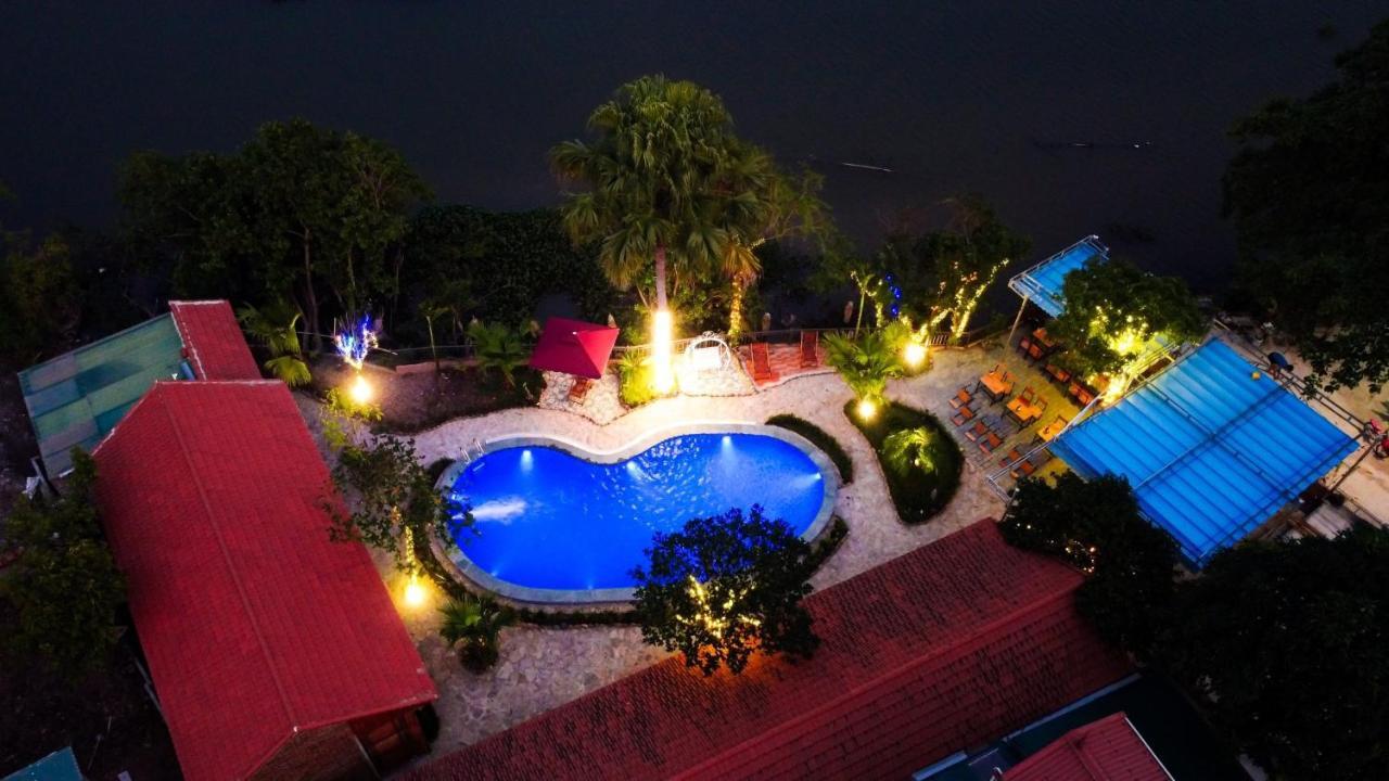 D&D Riverside Homestay Xuan Son Exterior photo